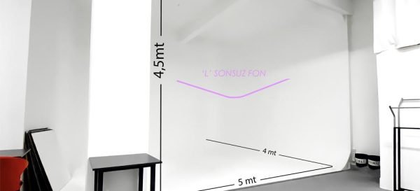 Roe-Medya-Sonsuz-Fon-Studyo.jpg
